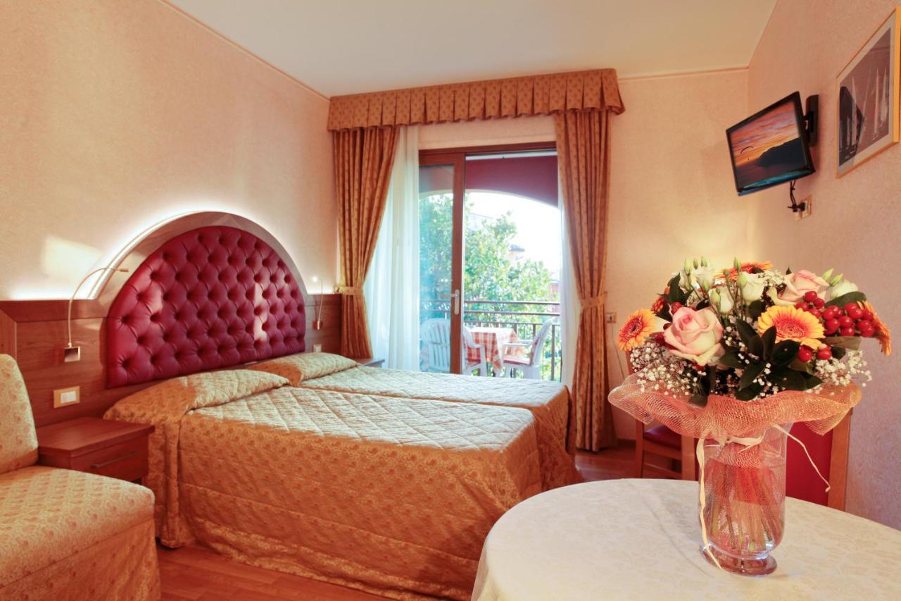 Beatrice Brenzone sul Garda
