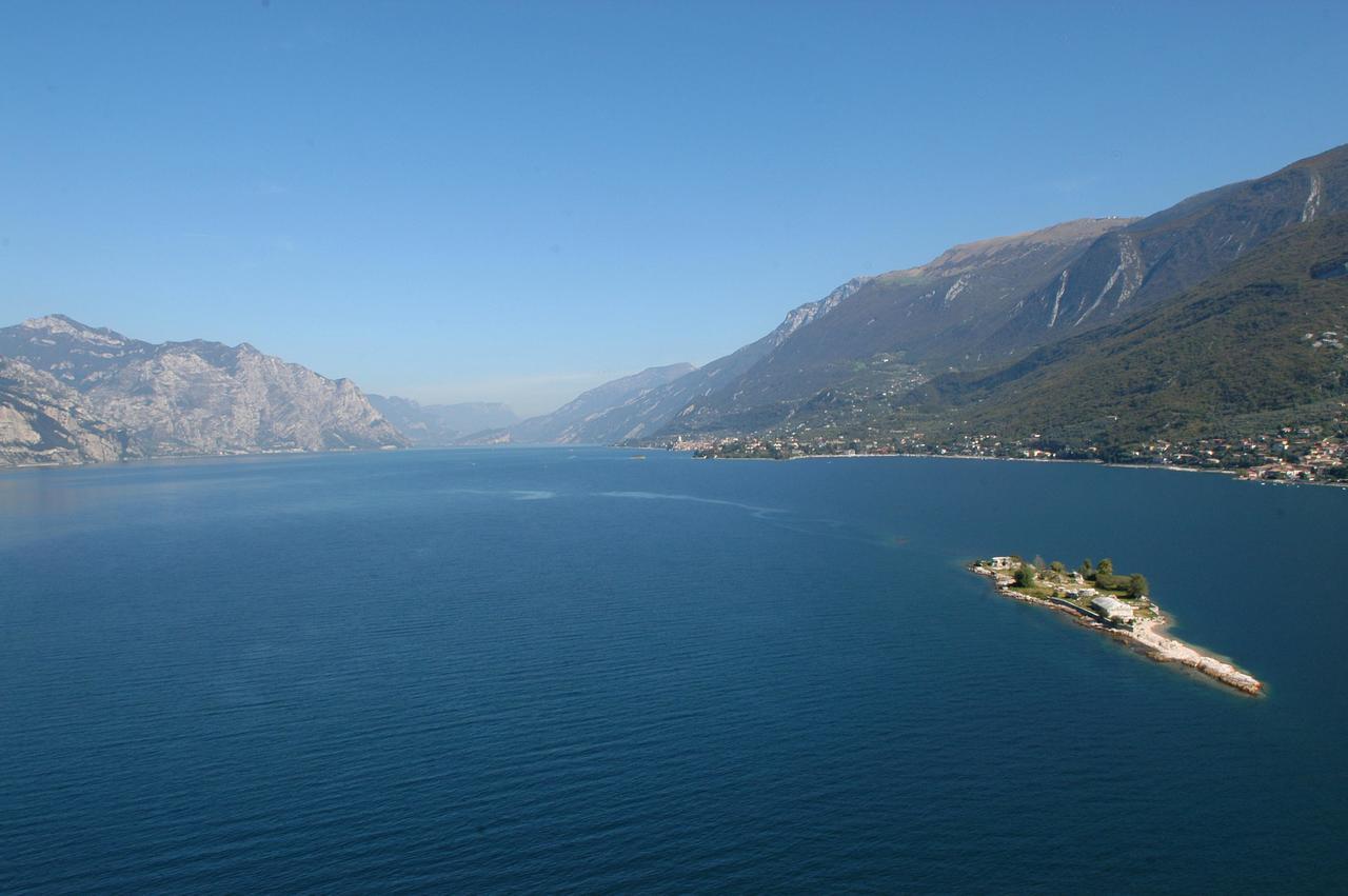 Beatrice Brenzone sul Garda